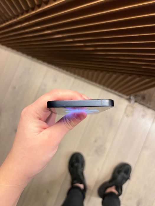 Продается айфон 12