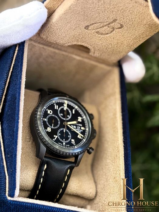 Breitling Navitimer