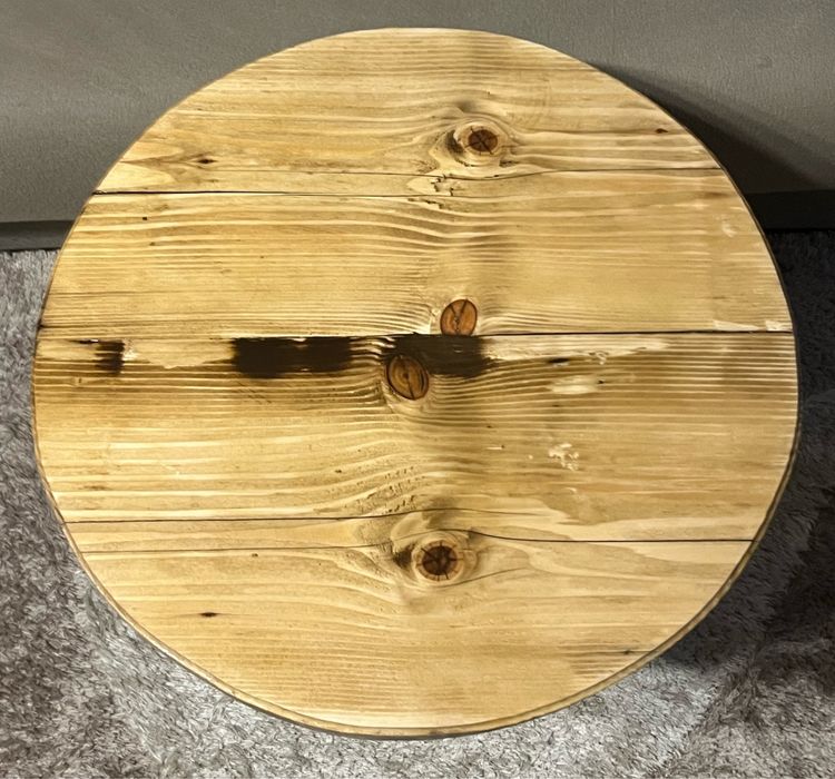 Măsuță de cafea rotundă din lemn