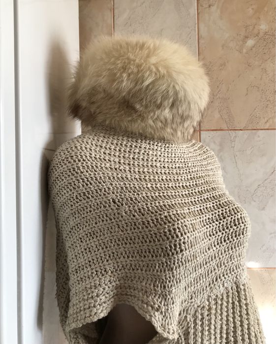 Căciulă din blană naturală de Vulpe Argintie