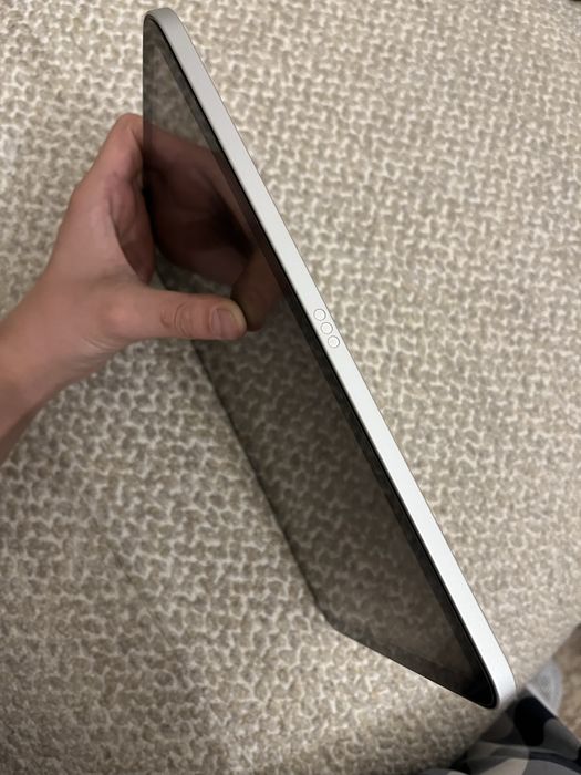 Ipad a16 продам!