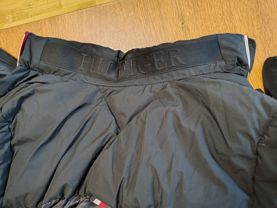Tommy Hilfiger geacă