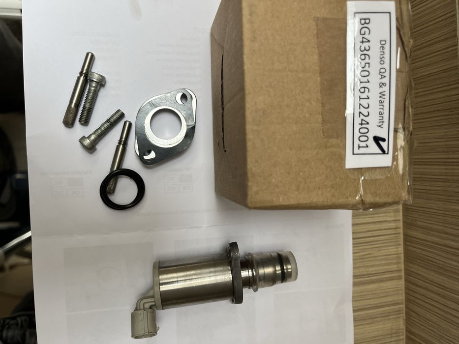 SCV клапан налягане Denso DCRS301380 Тоуота