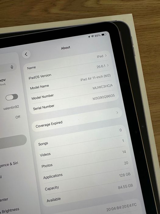 iPad Air M2 11 инча + Smart Folio
