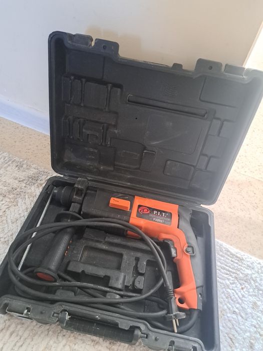 Продам перфоратор,