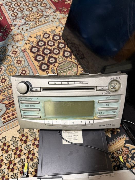 Оригинал магнитафон и андройд от камри 40