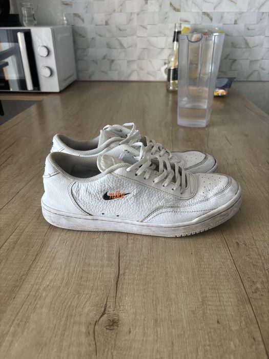 Nike Dunk Low Mini Swoosh (White/Black/Orange)