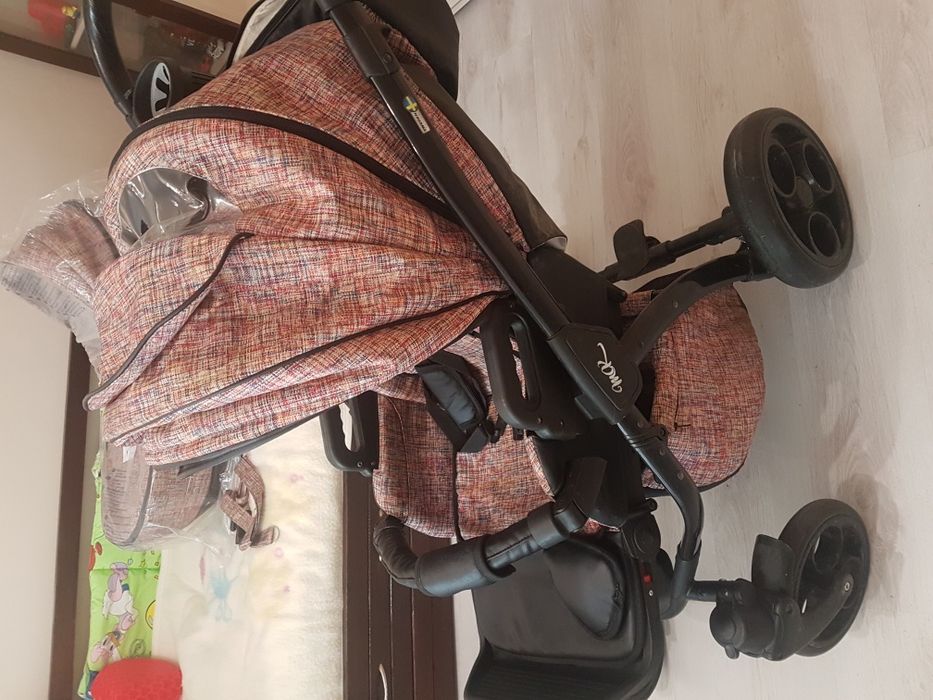 Бебешка количка Milu Kids