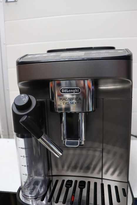 Кафеавтомат Delonghi Magnifica Evo Next, кафемашина 1450W