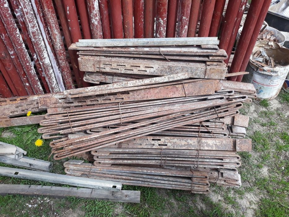 Schela metalică popi metalici