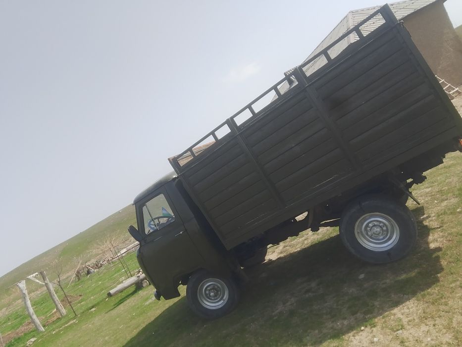 Уаз сотилади срочно