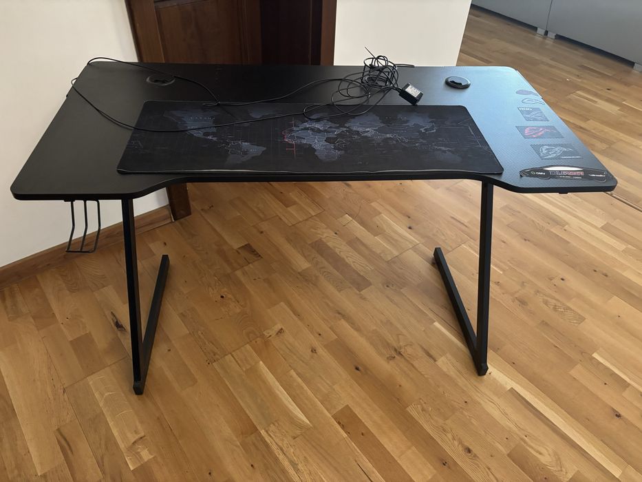 Masa gaming stare foarte buna