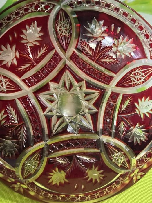 Блюдо.Цветной хрусталь.Германия.Диаметр:36см.Цена:200$