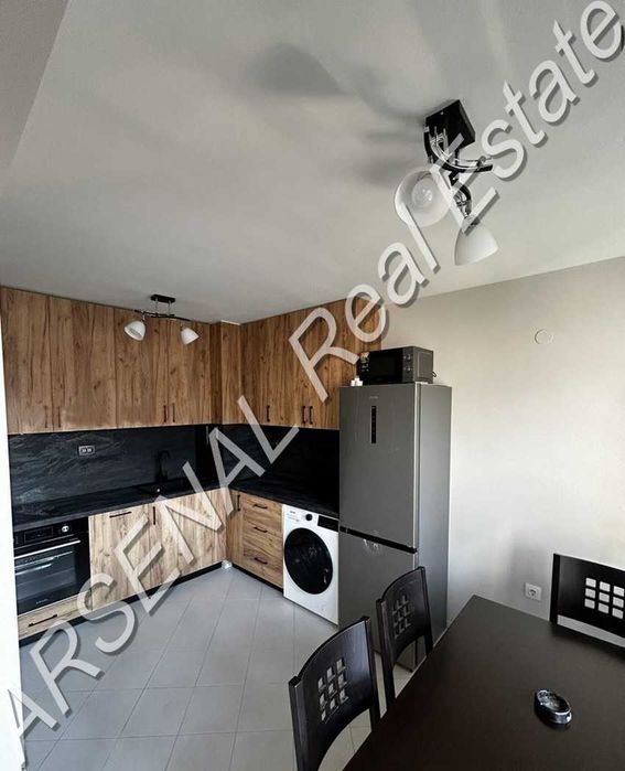 Многостаен апартамент под наем, Център