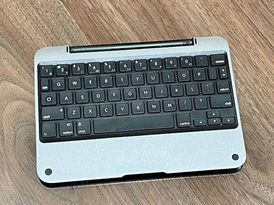 Apple iPad Mini 4 256GB + Чехол кейс клавиатура под "Macbook" из США.