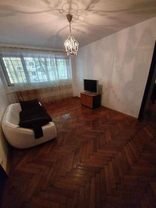 Apartament 3 camere  Obor Iancului Metrou cod 215
