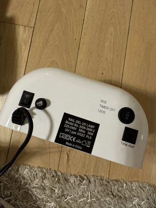 Cupio lampa neon 36W pentru unghii