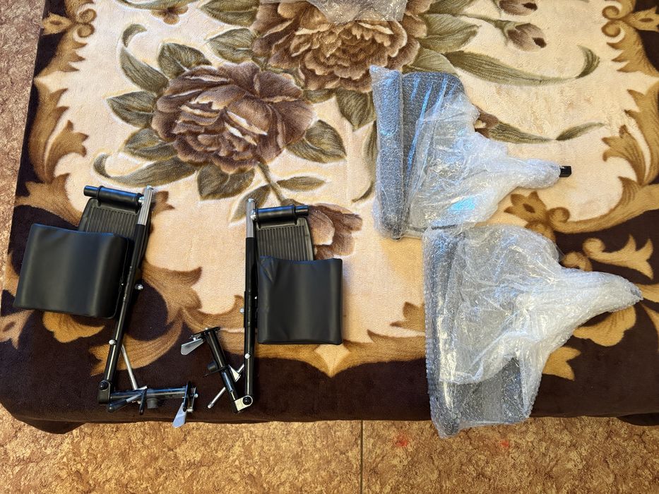 Инвалидная коляска (новая)