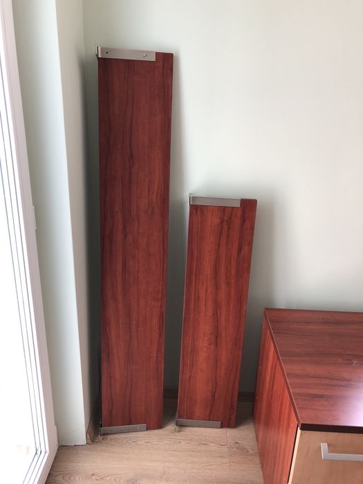 Модулна секция , Три модула + витринен шкаф и два рафта