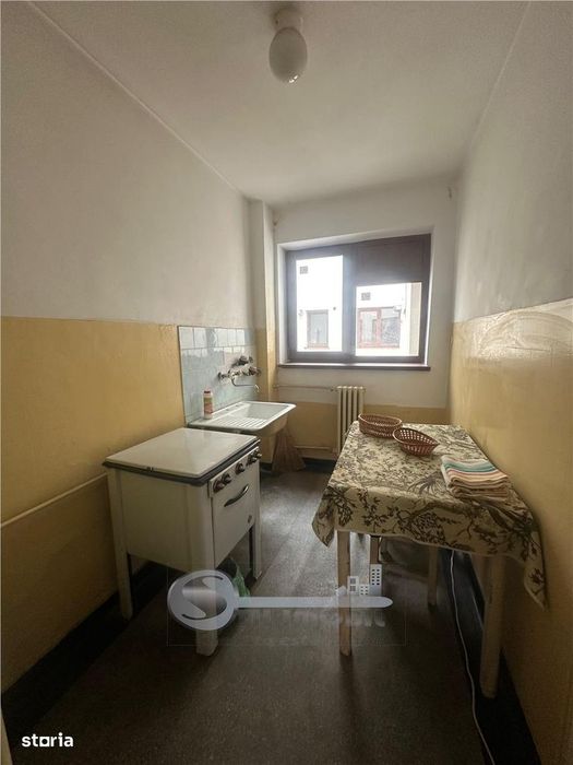 Central Stefan Cel Mare 3 Camere Bloc Guliver