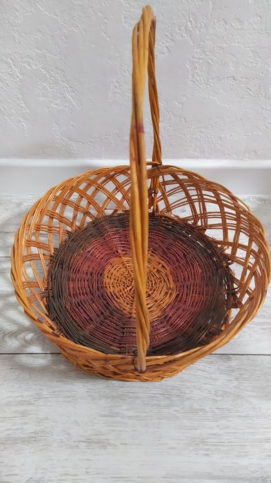 Корзина плетёнка