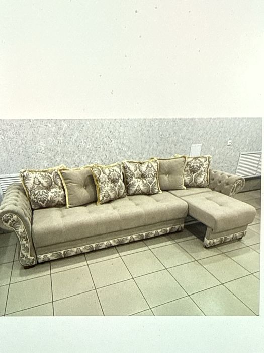 Продам диваны большие