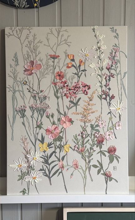 Роспись стен, барельеф