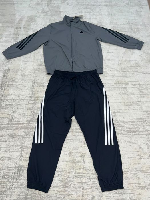 Продам оригинальную спортивку Adidas НОВАЯ