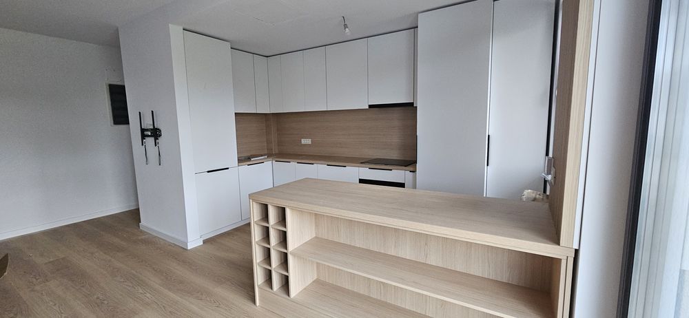 Proprietar inchiriez apartament 2 camere nou 2026 zona Cetatii Iulius Mall