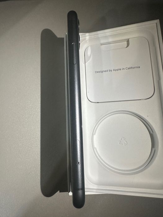 iPhone 11 64gb black