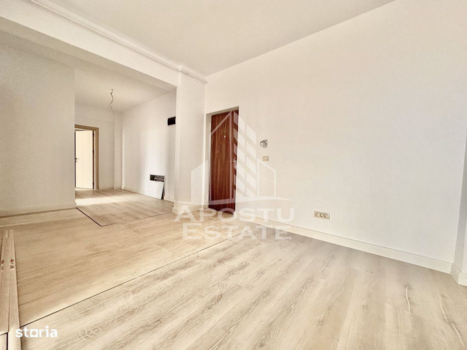 Apartament cu 3 camere, 2 locuri de parcare, zona Eso — fotografia 1