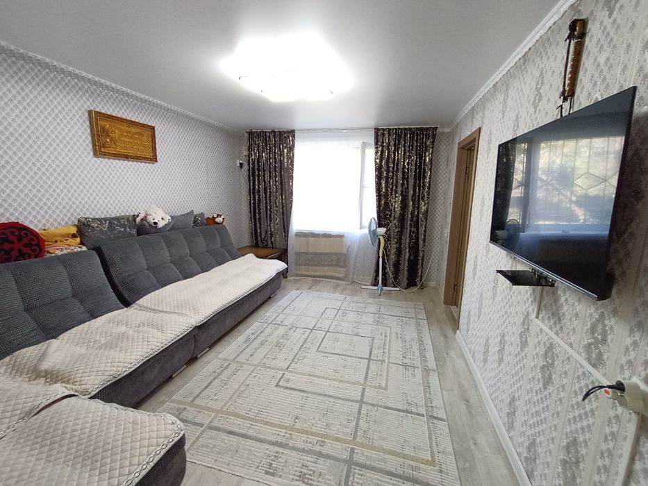 Продам 3-х комнатную  квартиру