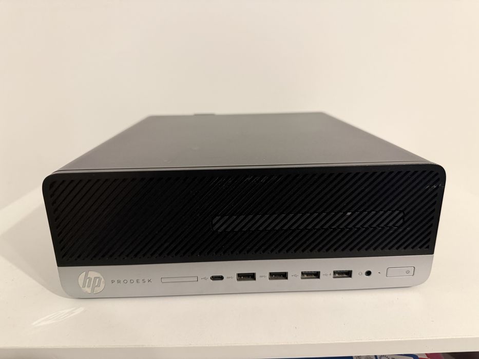 Sistem Desktop PC HP ProDesk 600 G4 SFF + mouse si tastatura
