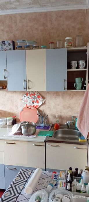Продам 2-ух комн.кв,6 мкр