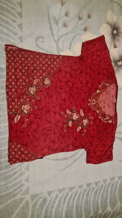 Блузки, кофточки женские