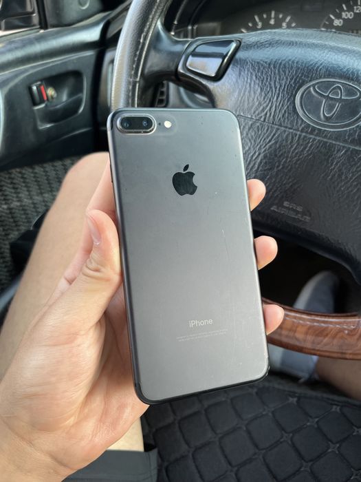 Продам iPhone 7 plus 256gb