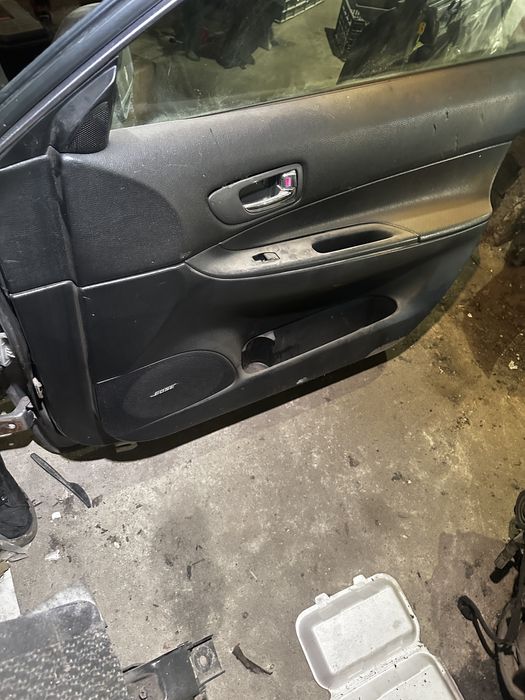 Предна дясна врата Mazda 6 2003г