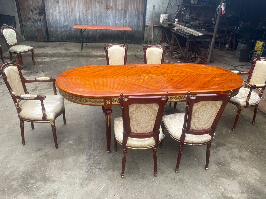 Set masă ovală  si 6 scaune stil Louis XVI