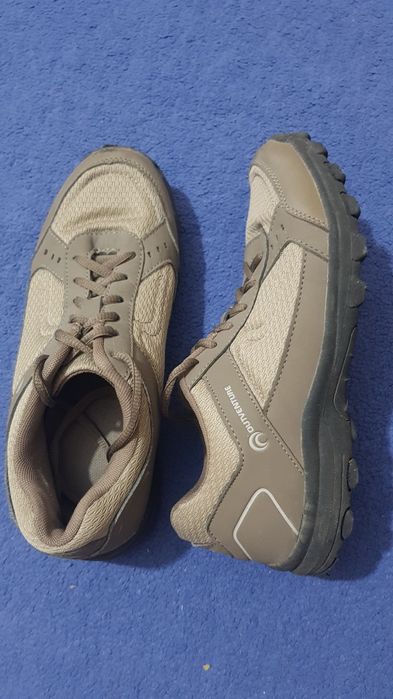 Кроссовки 37 размер.