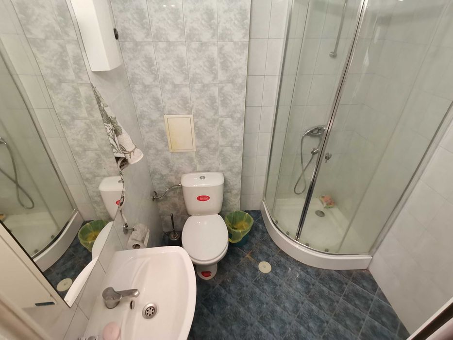 Дава се под наем Двустаен апартамент в Бургас, Център - 60 кв.м за 229.5 € - Снимка #6