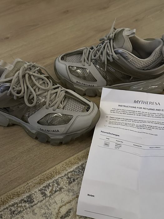 Balenciaga track 42