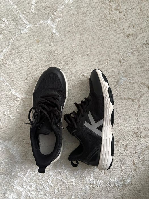 Спортивный красовки