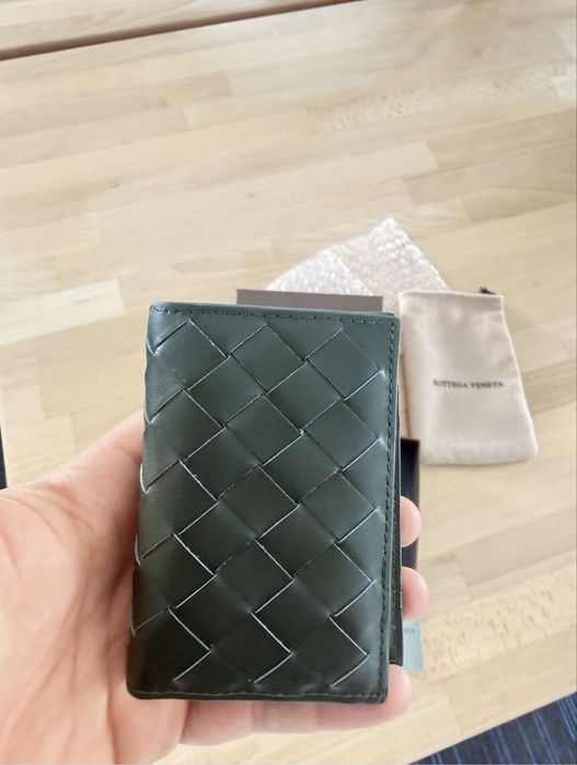 Bottega Venetta cardholder