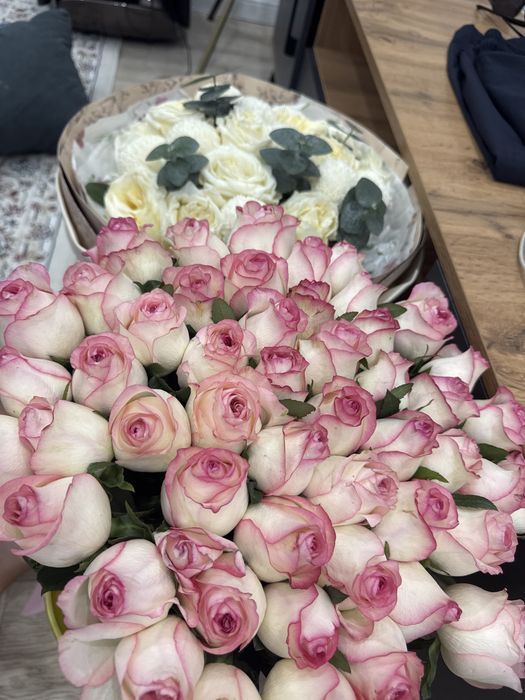 цветы красивые продаю.