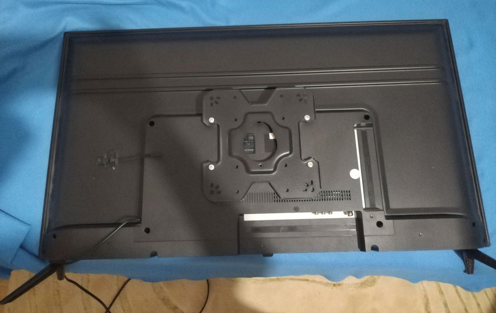 Televizor defect, ecran smart