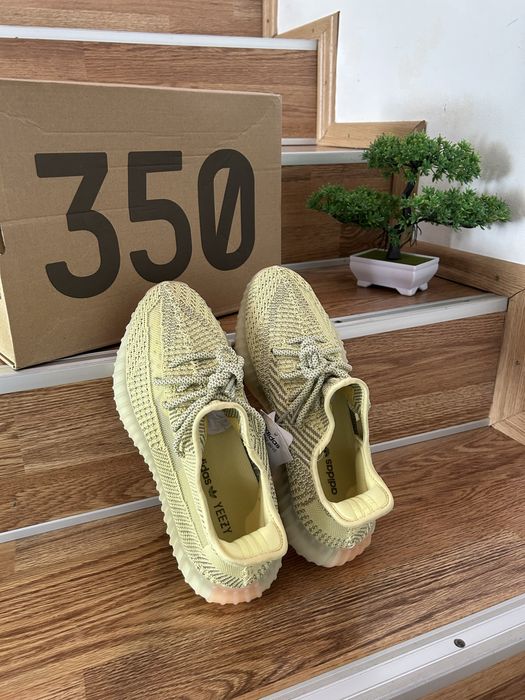Vand Yeezy Boost 350