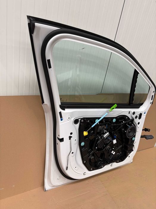 Предна Лява Врата За БМВ У06 9627087 BMW U06