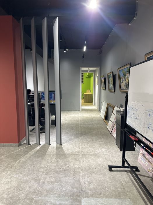 Bodomzor podval ofis arendaga 131 kvadrat