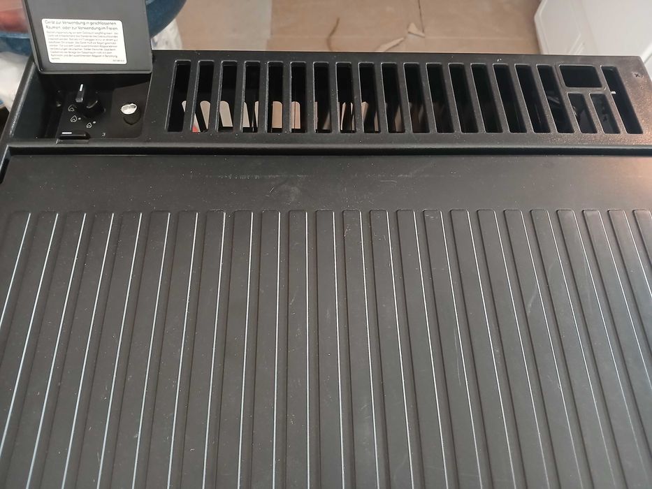 Хладилник Dometic на газ ,12 и 220v