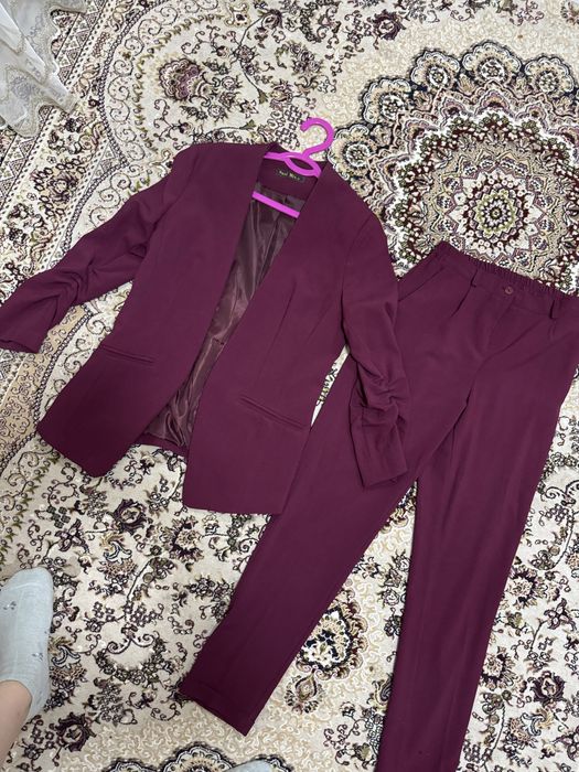 Женские вещи а отличном состоянии